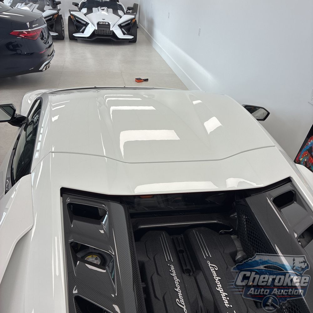 2024 Lamborghini Revuelto Base