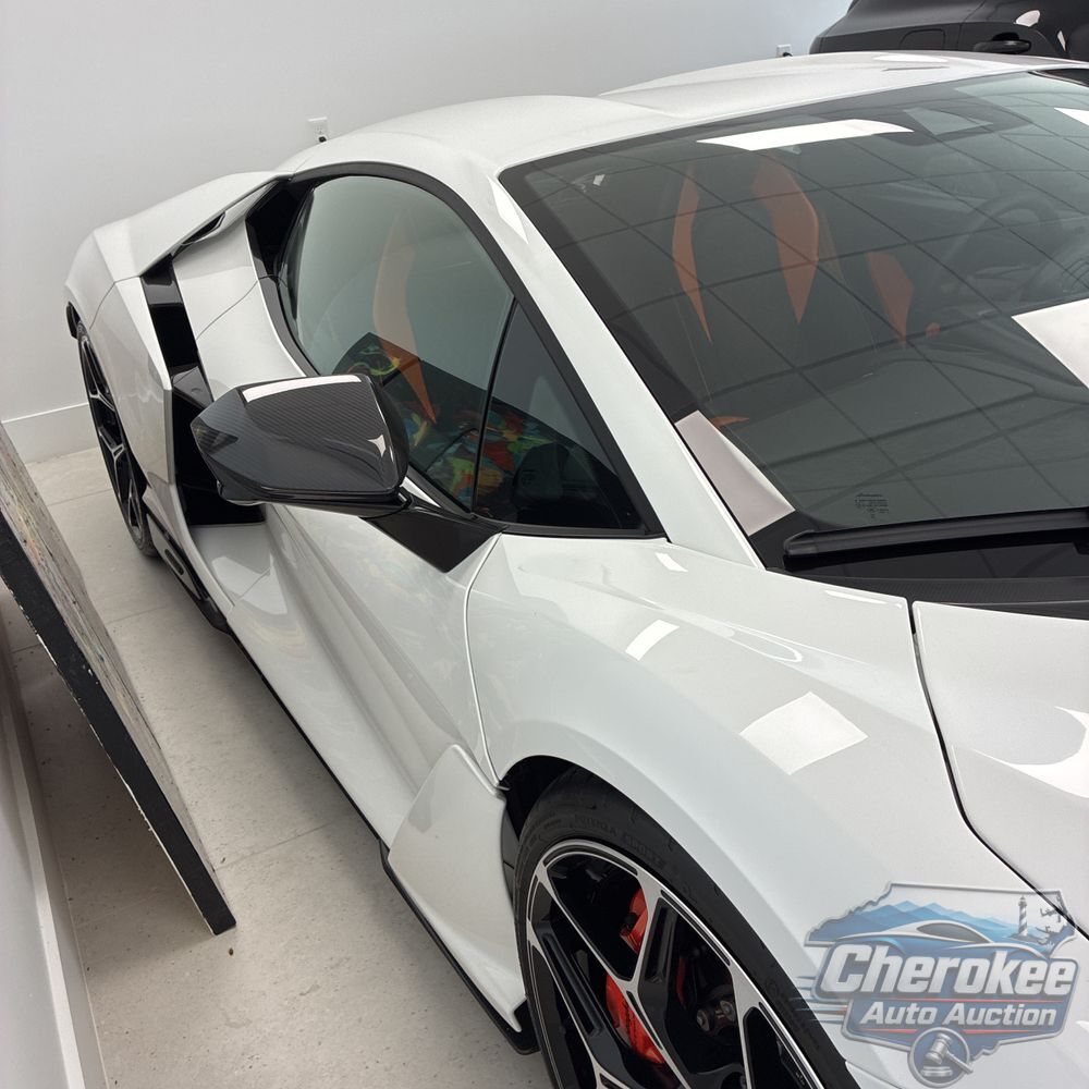 2024 Lamborghini Revuelto Base