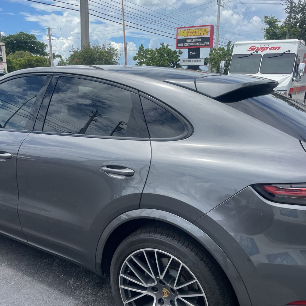 2021 Porsche Cayenne Coupe