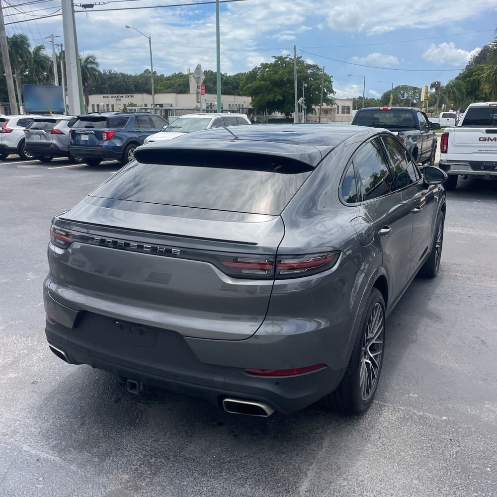 2021 Porsche Cayenne Coupe