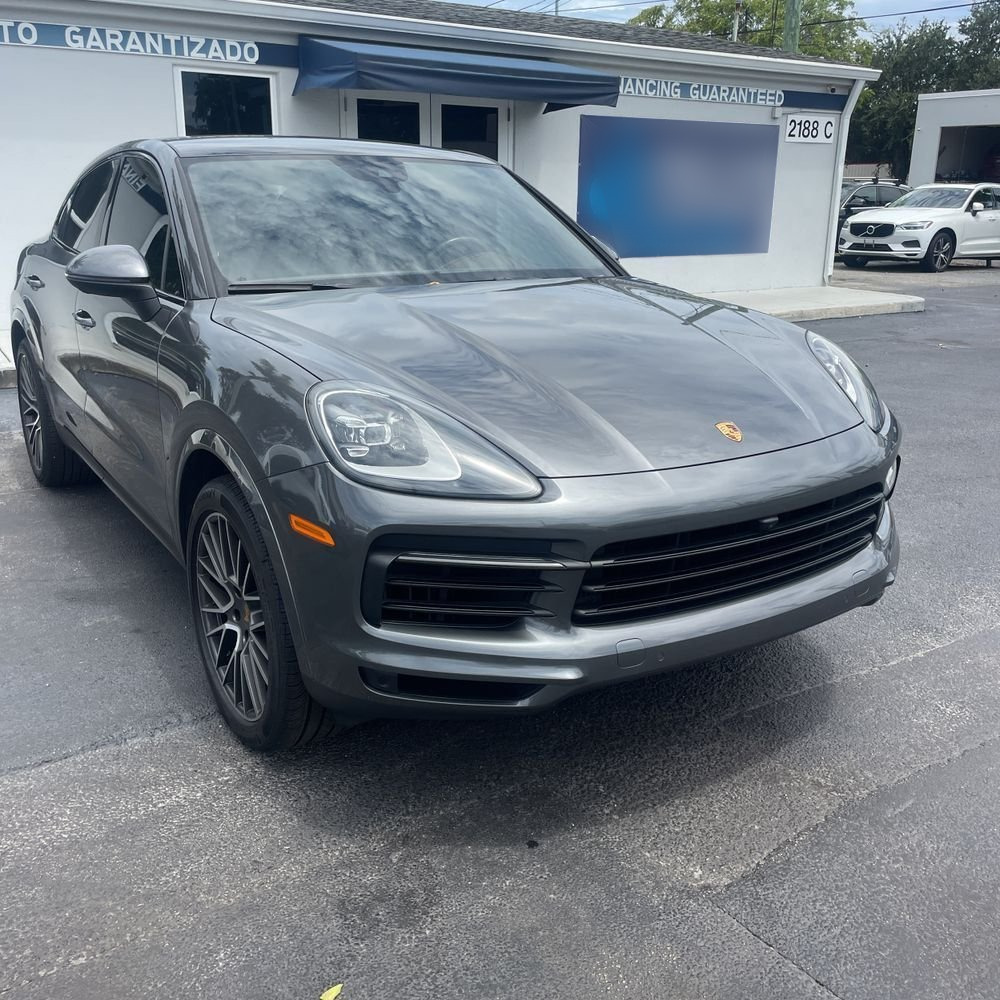 2021 Porsche Cayenne Coupe