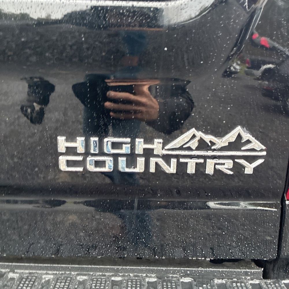 2022 Chevrolet Silverado 3500HD High Country