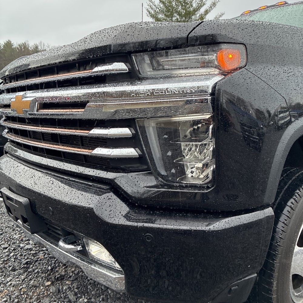 2022 Chevrolet Silverado 3500HD High Country