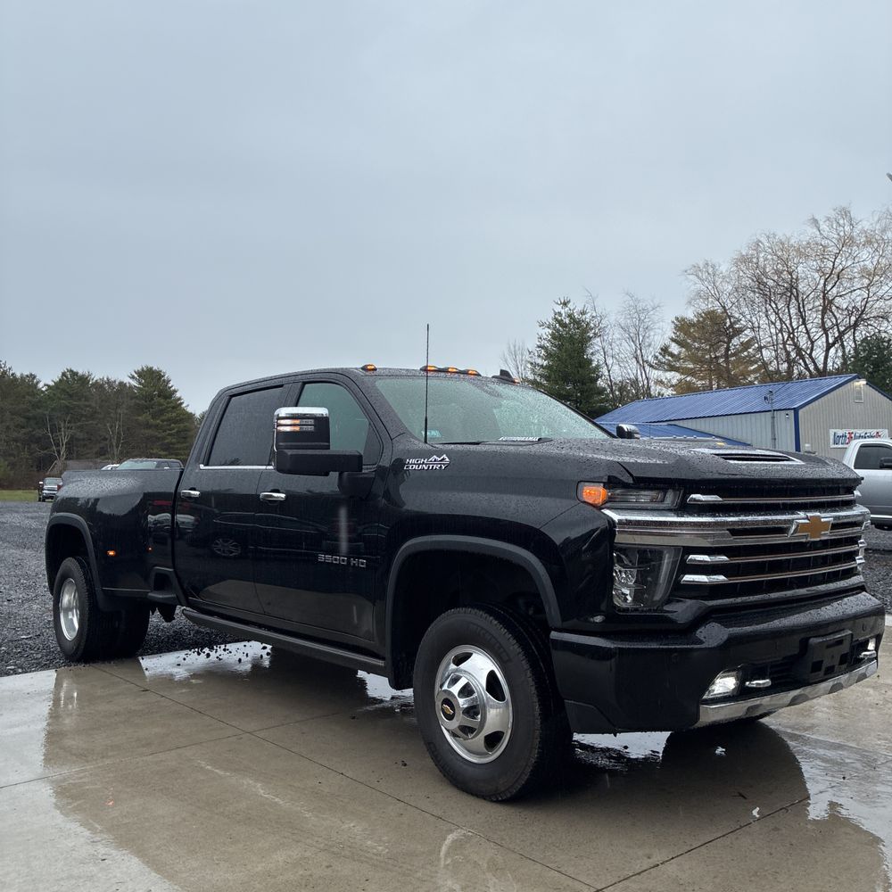2022 Chevrolet Silverado 3500HD High Country