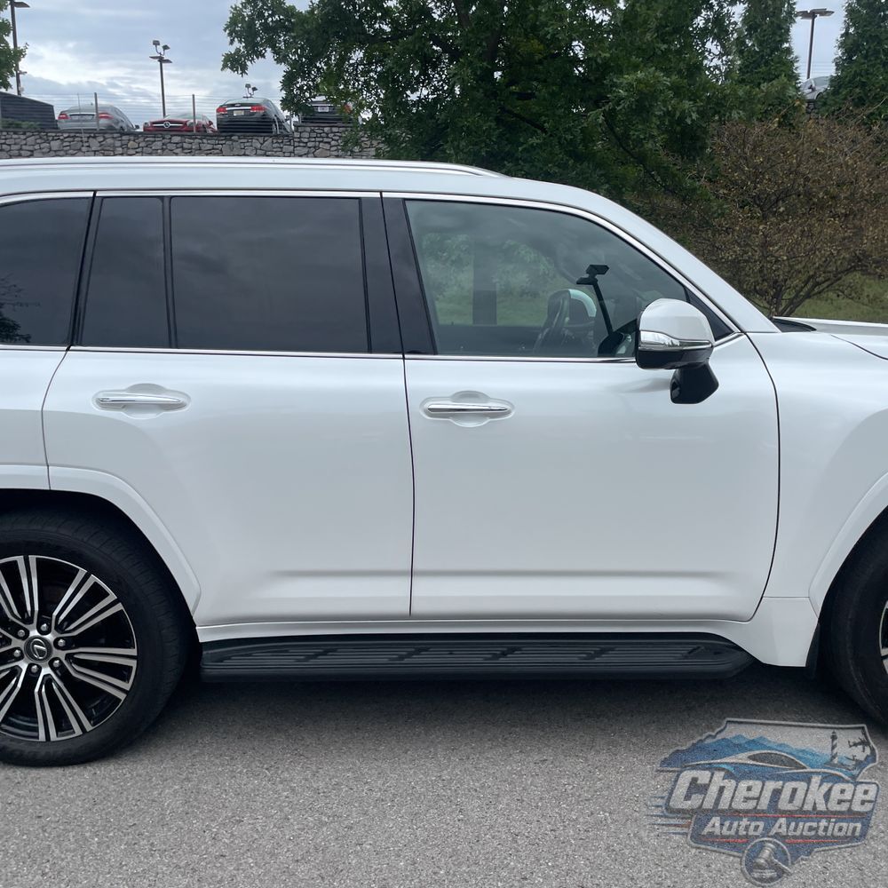 2024 Lexus LX 600 Luxury