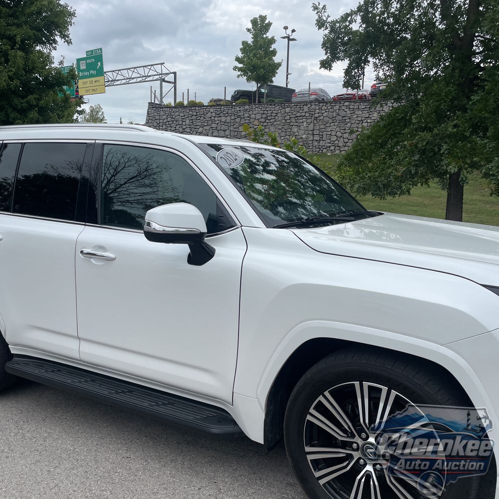 2024 Lexus LX 600 Luxury