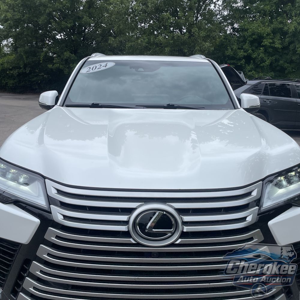 2024 Lexus LX 600 Luxury