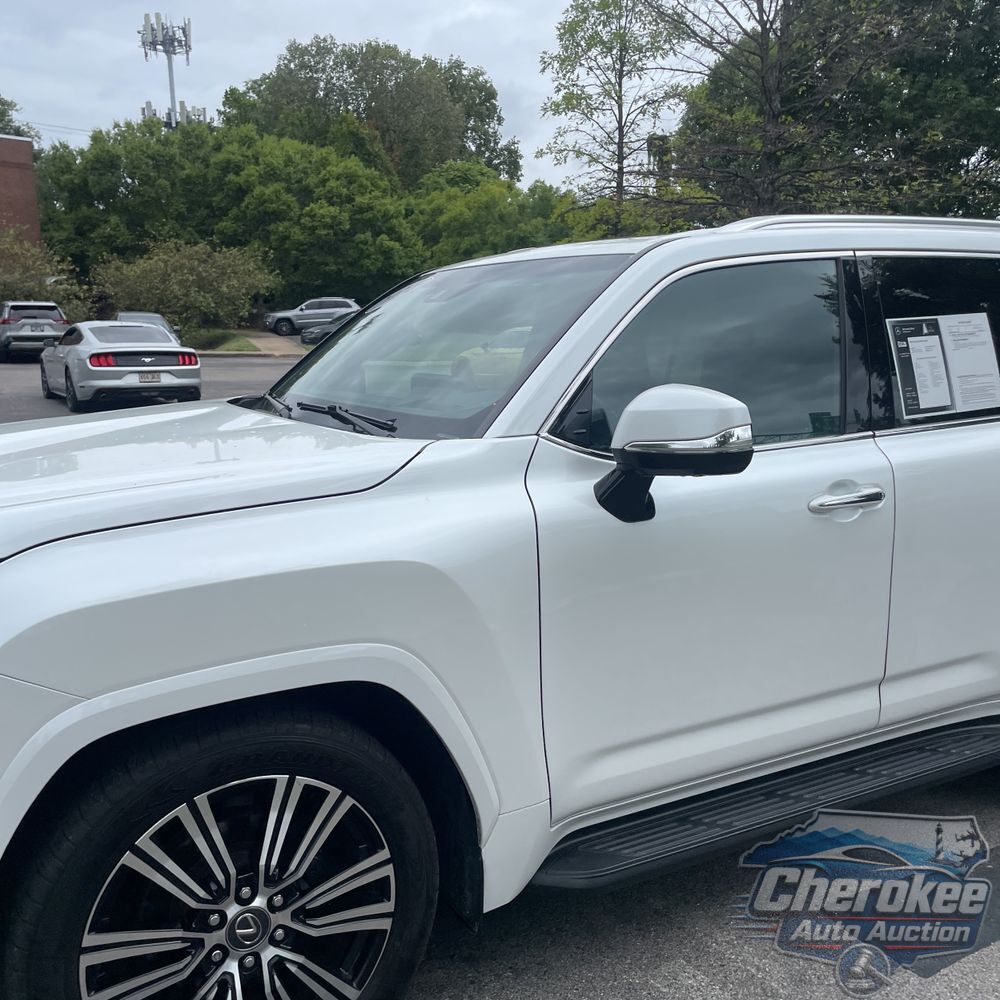 2024 Lexus LX 600 Luxury