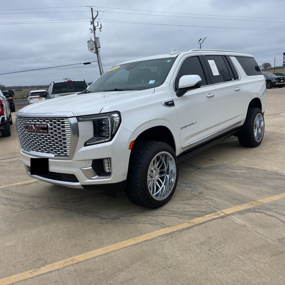2024 GMC Yukon XL Denali