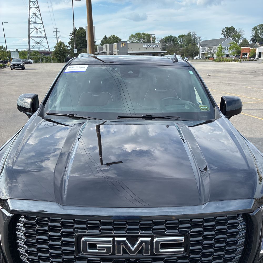 2023 GMC Yukon Denali Ultimate
