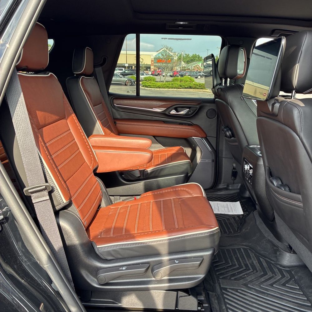 2023 GMC Yukon Denali Ultimate