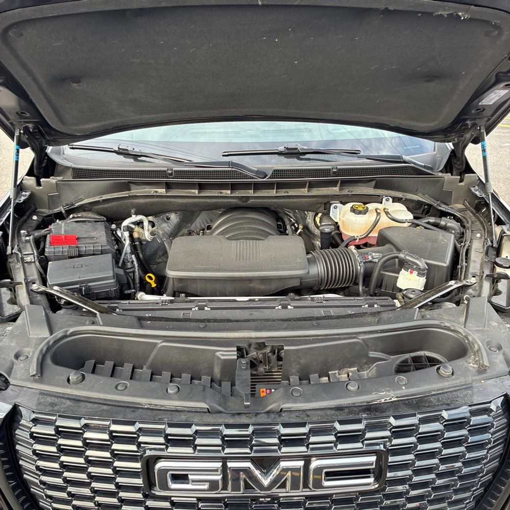 2023 GMC Yukon Denali Ultimate