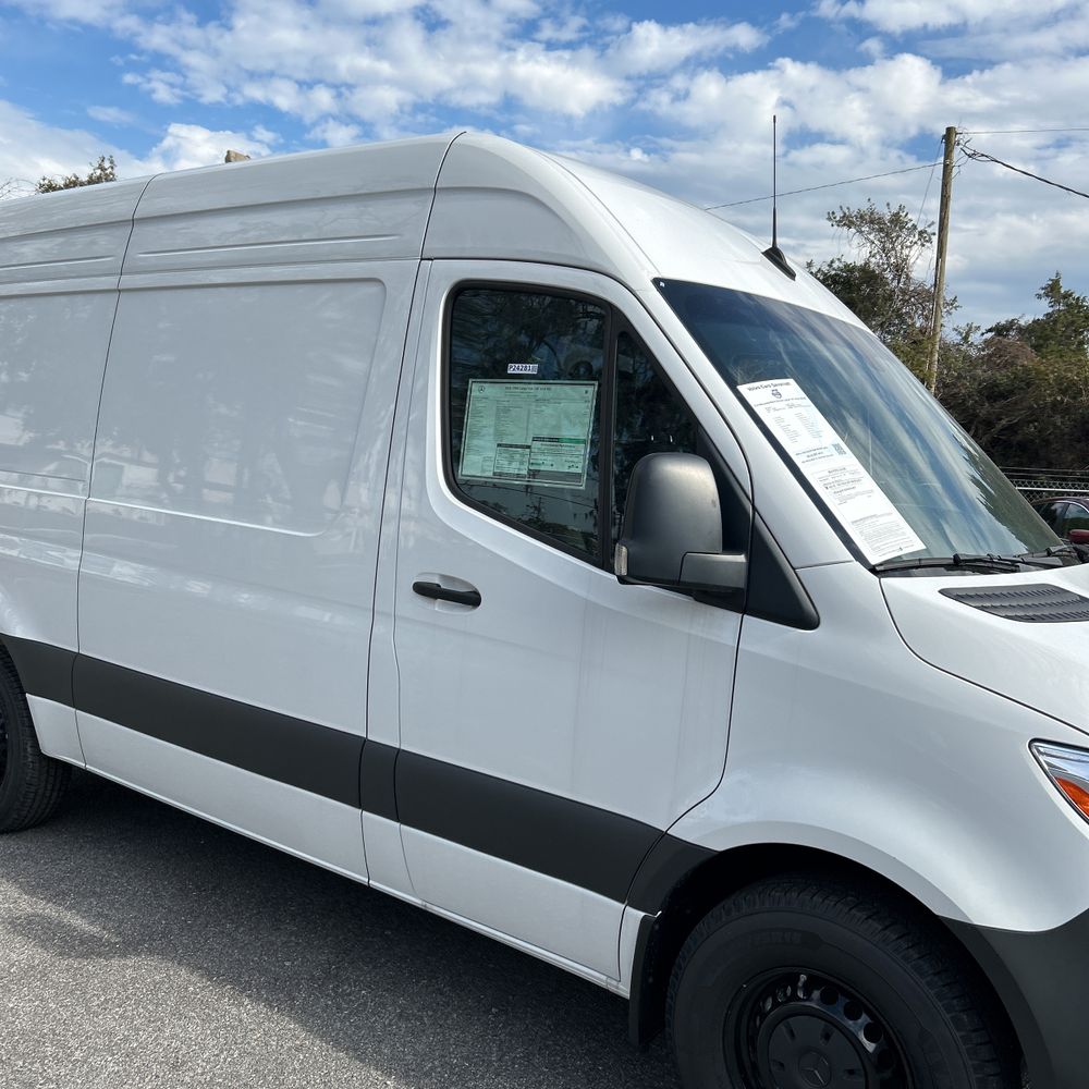 2024 Mercedes-Benz Sprinter 2500