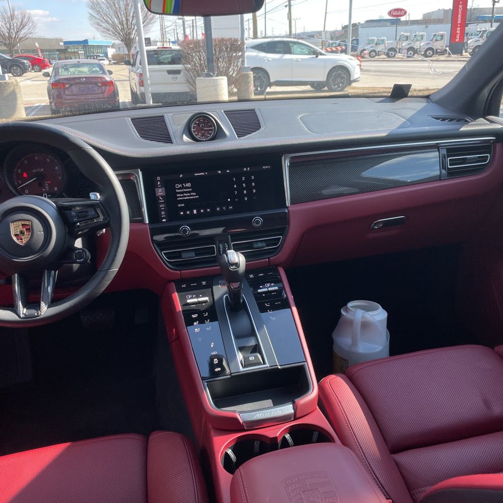 2022 Porsche Macan GTS