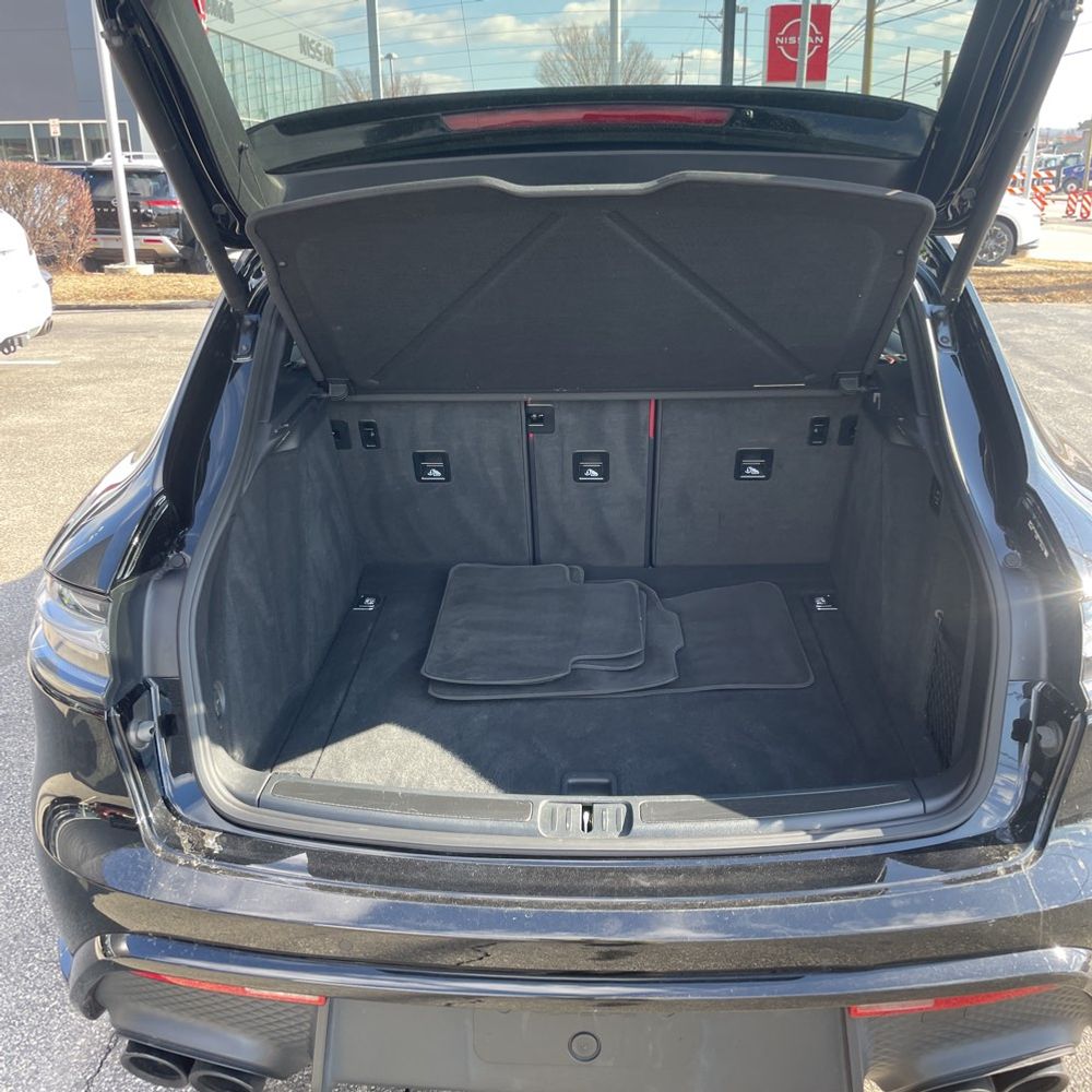 2022 Porsche Macan GTS