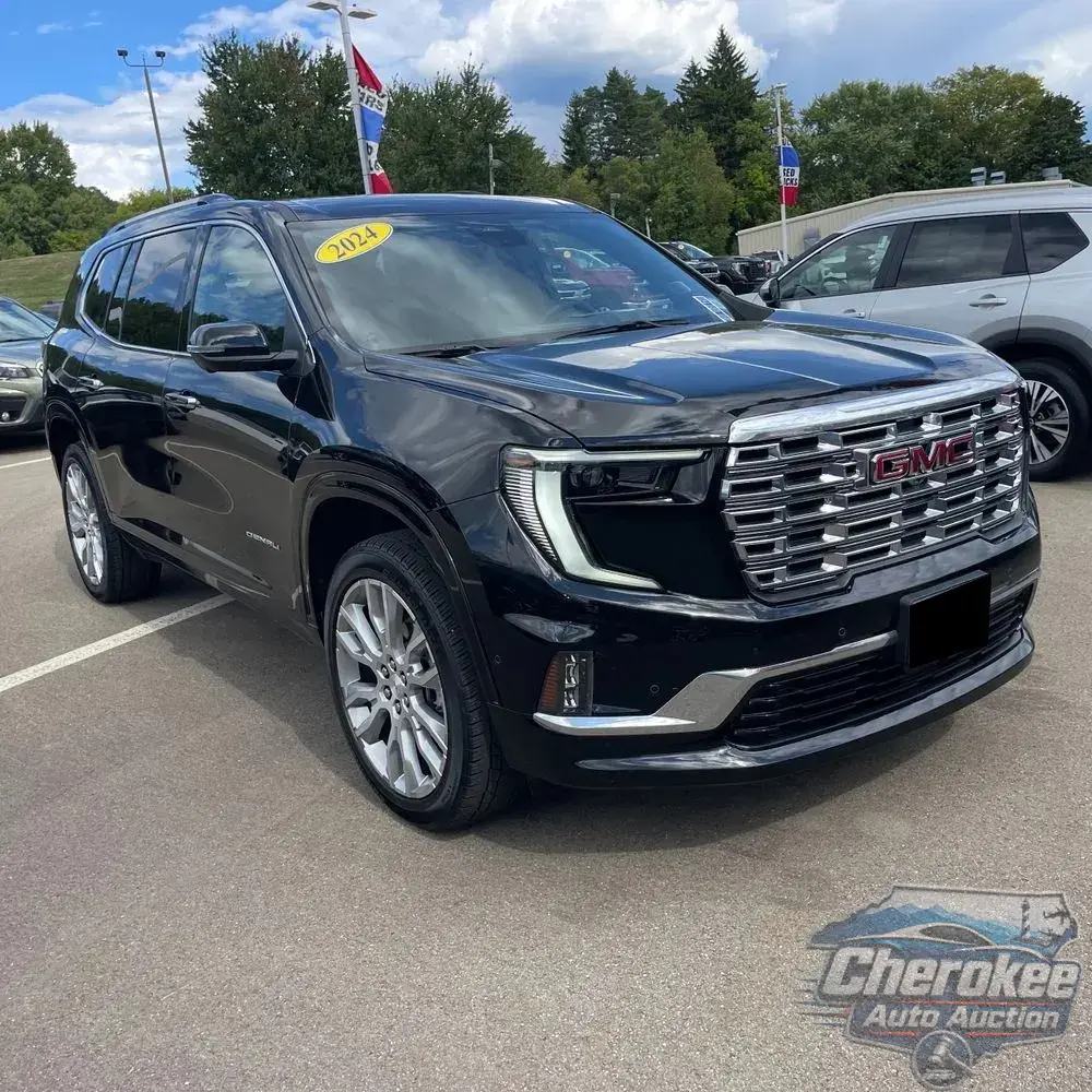 2024 GMC Acadia Denali