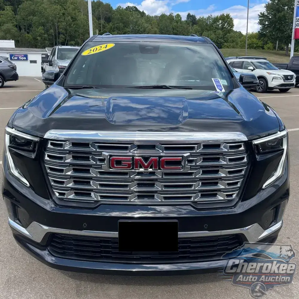 2024 GMC Acadia Denali