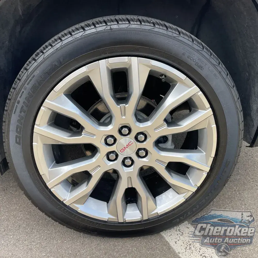2024 GMC Acadia Denali