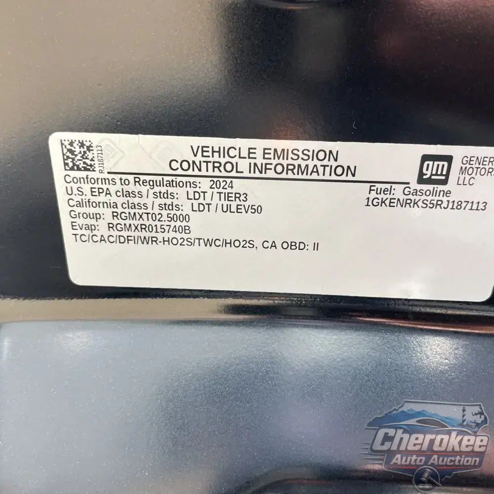 2024 GMC Acadia Denali