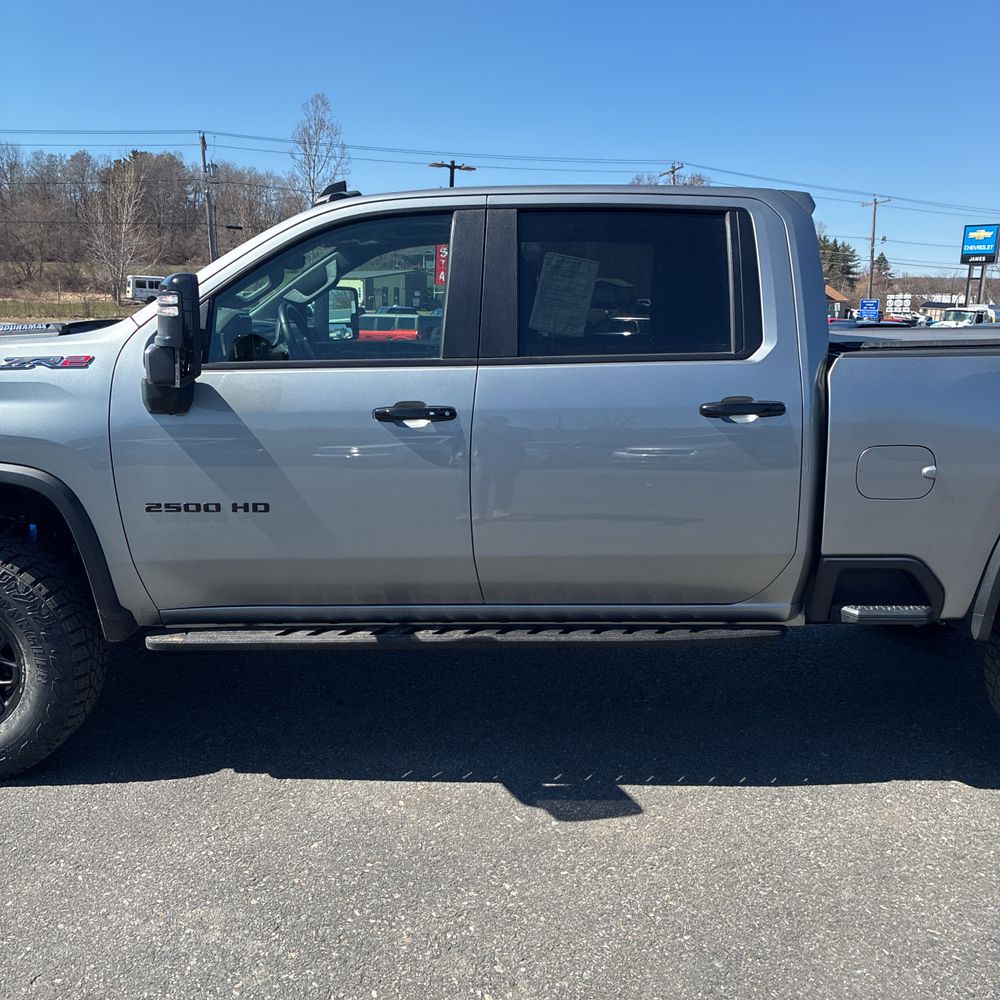 2025 Chevrolet Silverado 2500HD ZR2