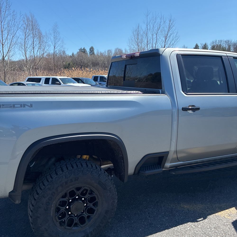 2025 Chevrolet Silverado 2500HD ZR2