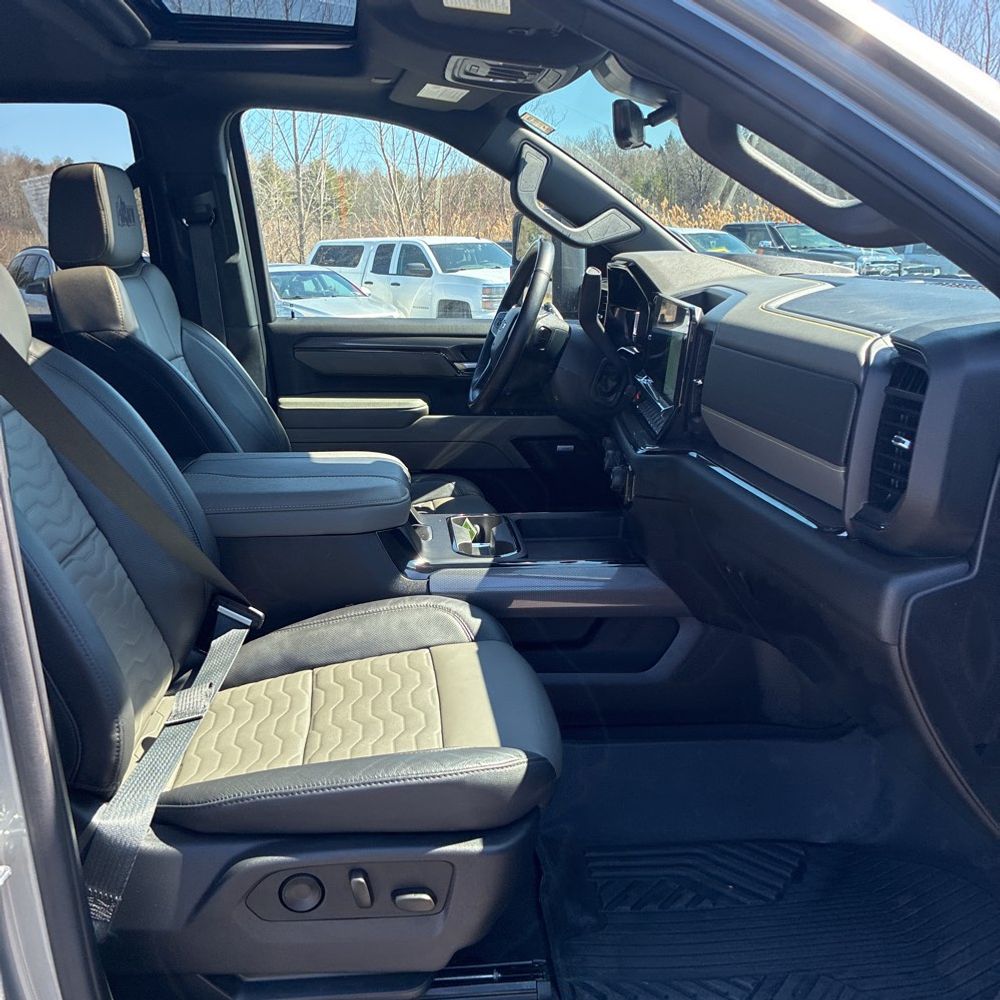 2025 Chevrolet Silverado 2500HD ZR2