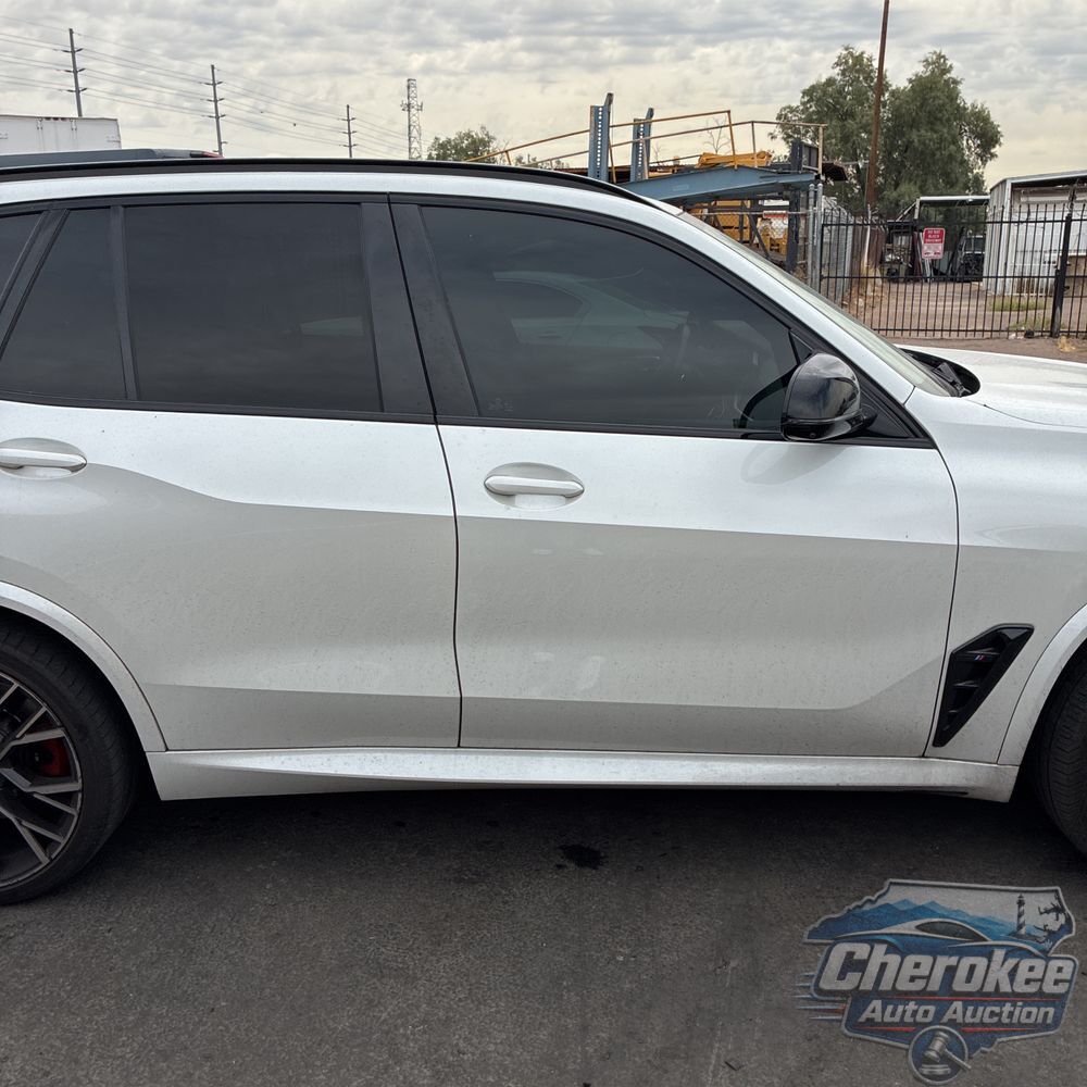 2022 BMW X5 M Base