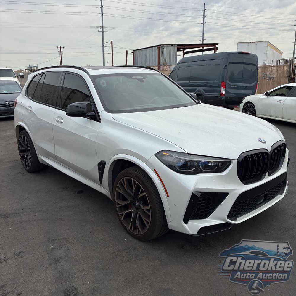 2022 BMW X5 M Base