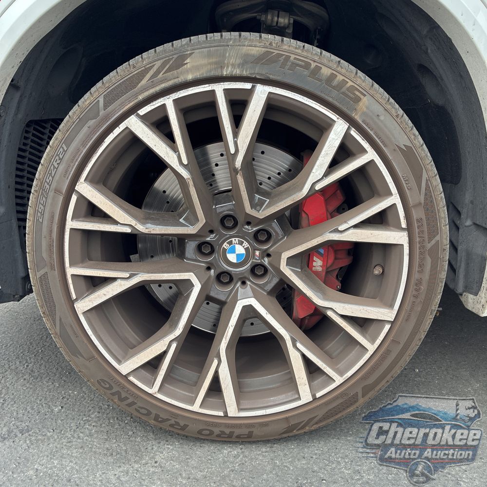 2022 BMW X5 M Base