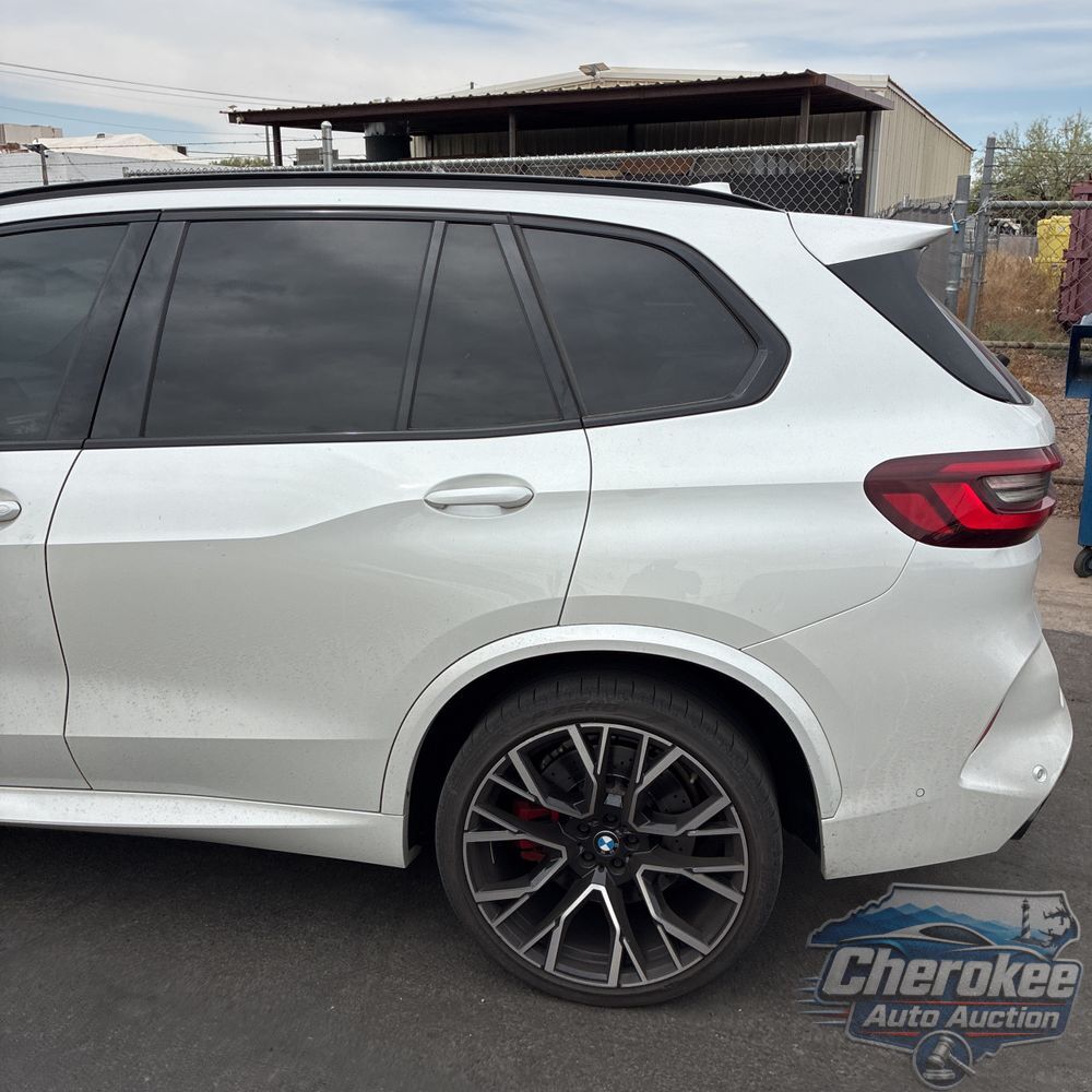 2022 BMW X5 M Base
