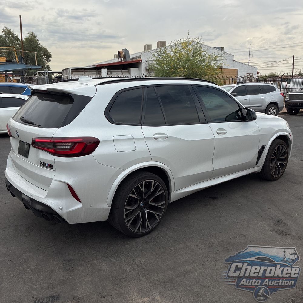 2022 BMW X5 M Base