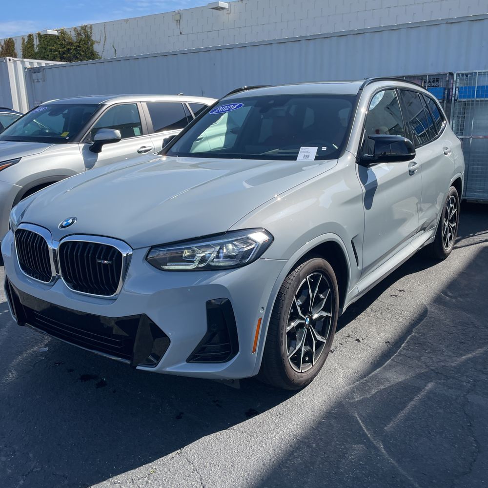 2024 BMW X3 M40i
