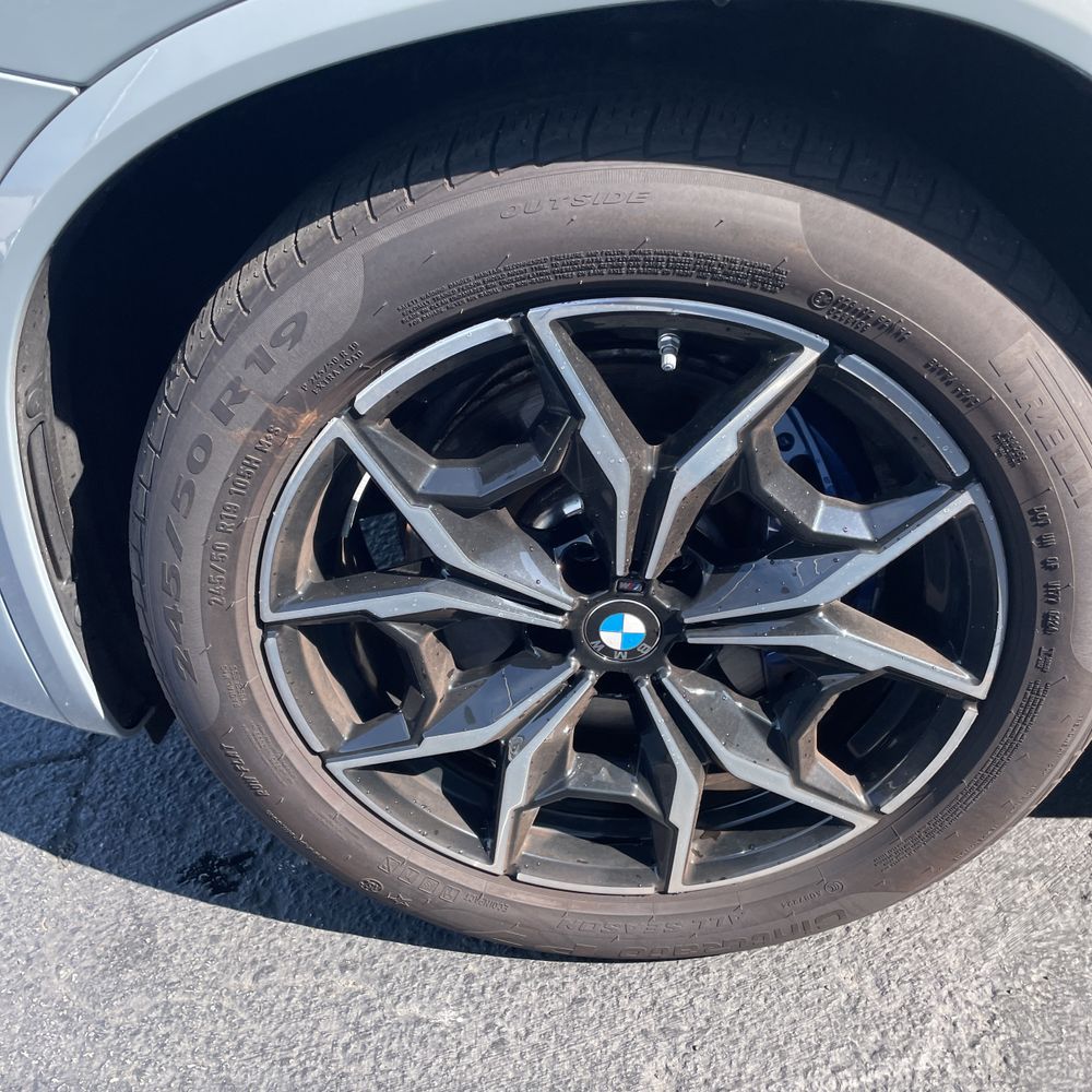 2024 BMW X3 M40i