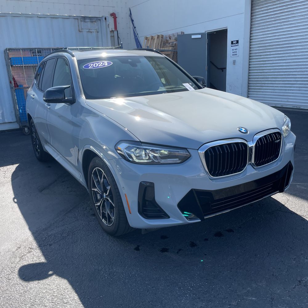 2024 BMW X3 M40i