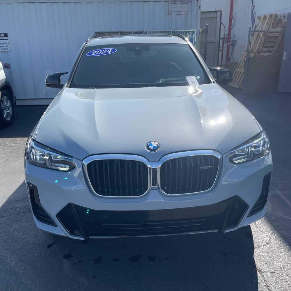 2024 BMW X3 M40i