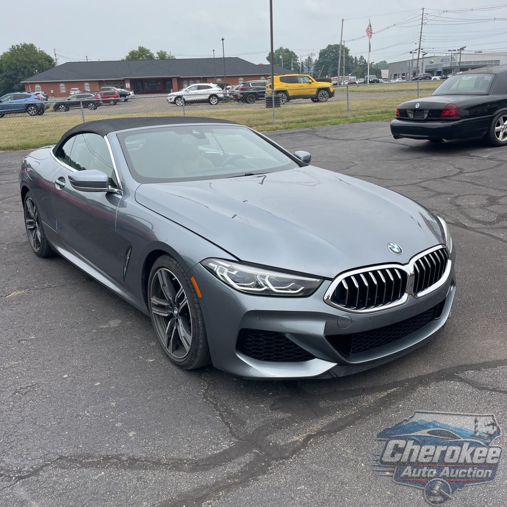 2022 BMW 8-Series M850xi