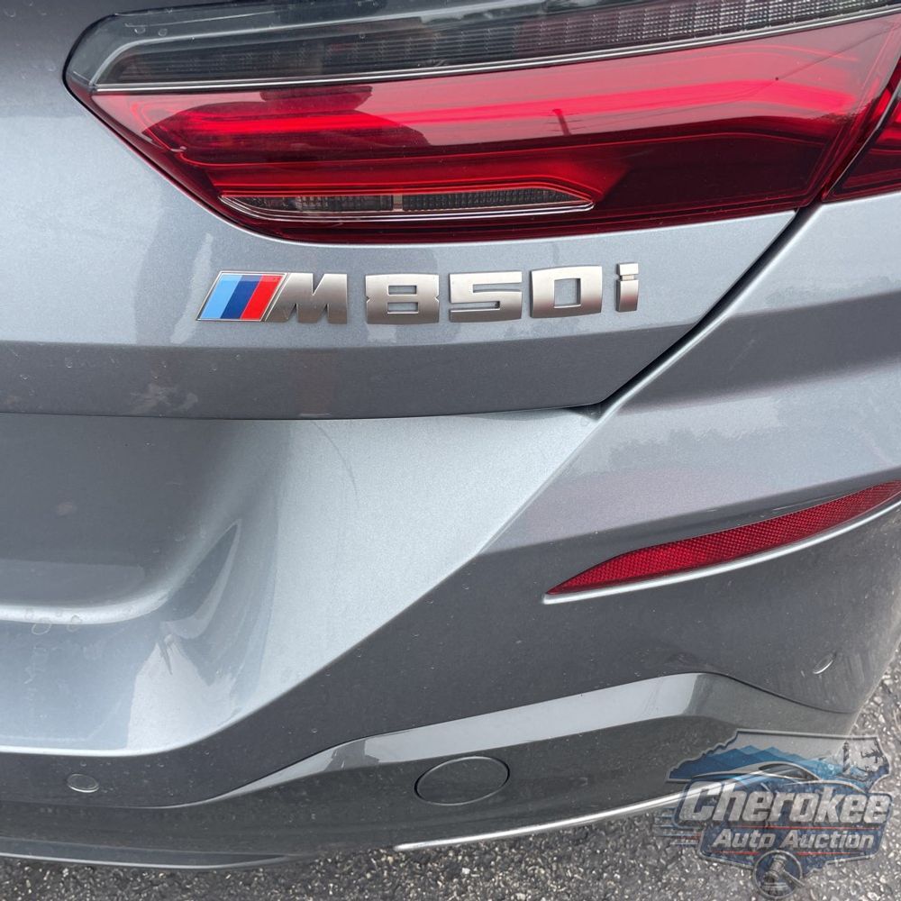 2022 BMW 8-Series M850xi