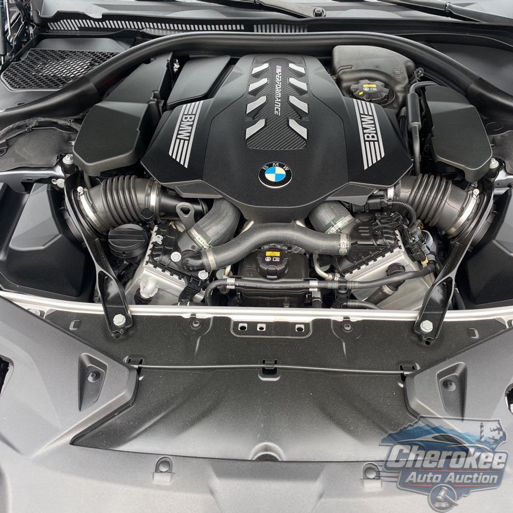 2022 BMW 8-Series M850xi