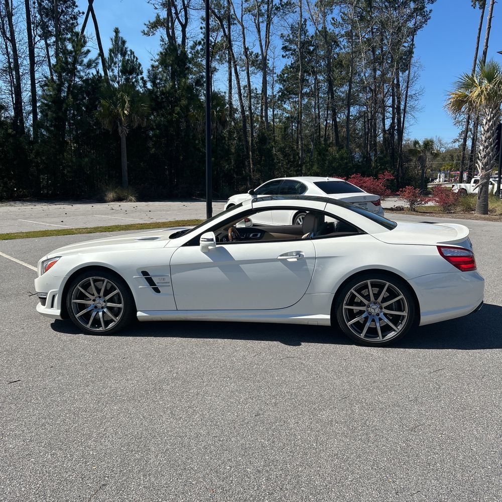 2014 Mercedes-Benz SL-Class SL 63 AMG