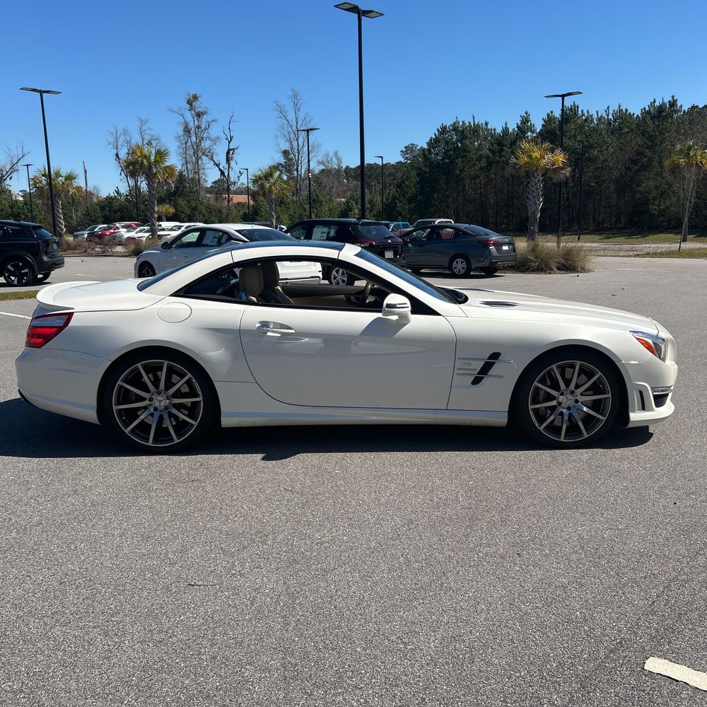 2014 Mercedes-Benz SL-Class SL 63 AMG