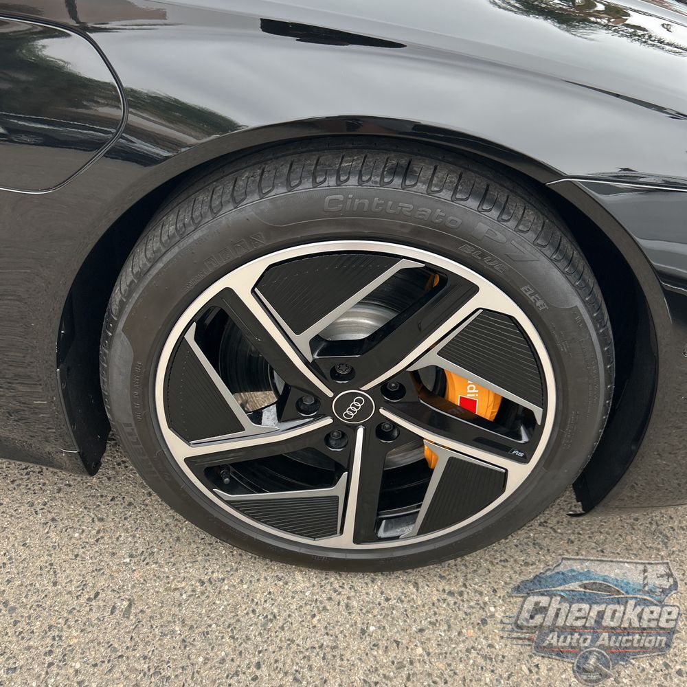 2024 Audi RS e-tron GT Base
