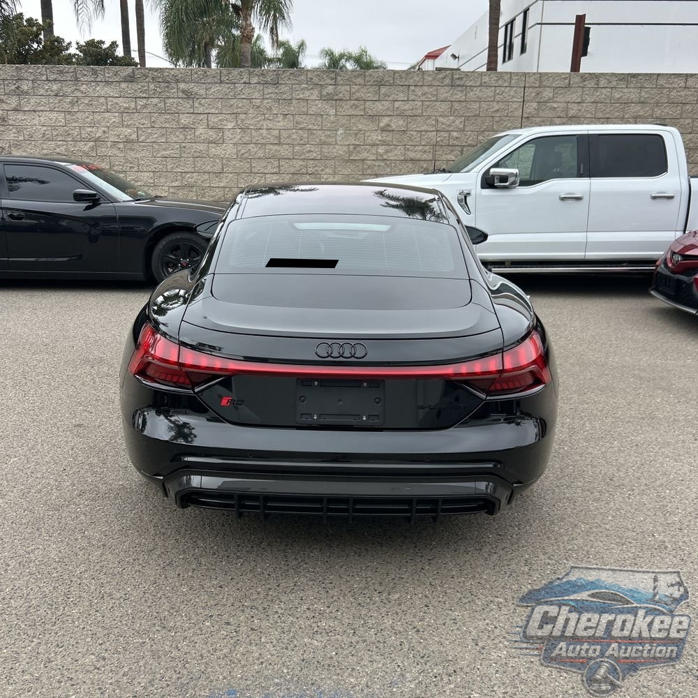 2024 Audi RS e-tron GT Base