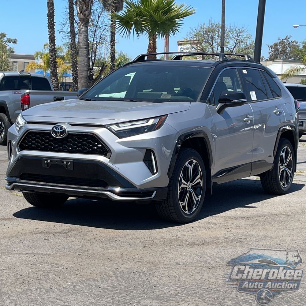 2025 Toyota RAV4 Plug-in Hybrid XSE