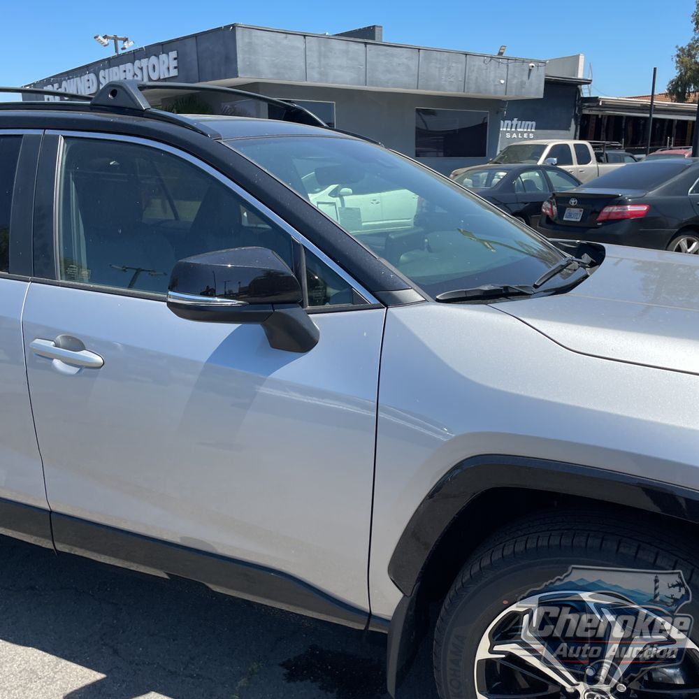 2025 Toyota RAV4 Plug-in Hybrid XSE