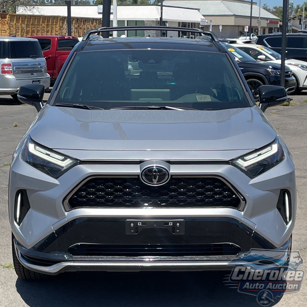 2025 Toyota RAV4 Plug-in Hybrid XSE