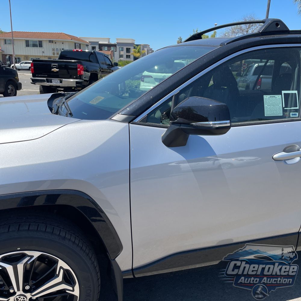 2025 Toyota RAV4 Plug-in Hybrid XSE