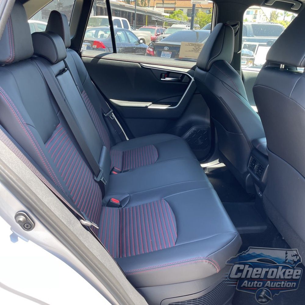 2025 Toyota RAV4 Plug-in Hybrid XSE