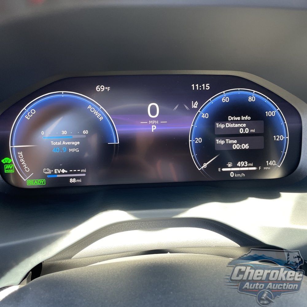 2025 Toyota RAV4 Plug-in Hybrid XSE