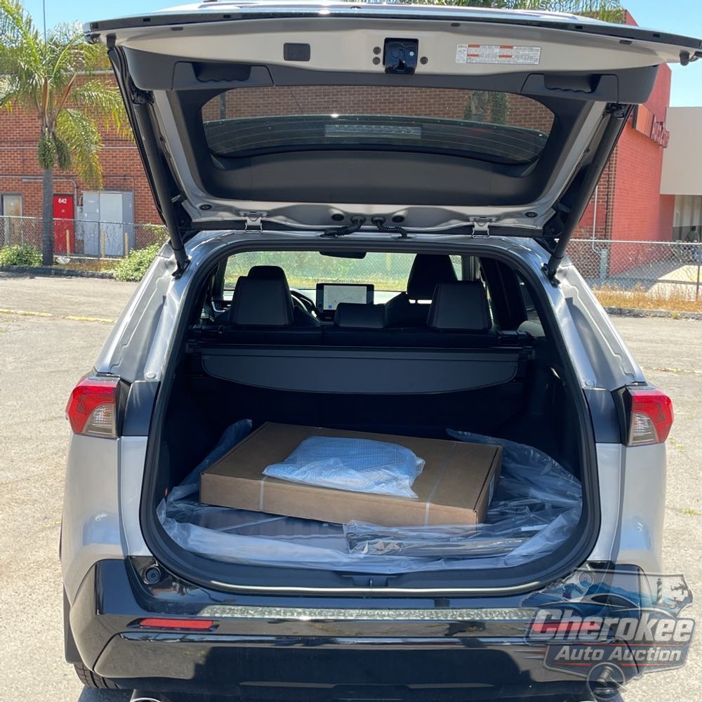 2025 Toyota RAV4 Plug-in Hybrid XSE