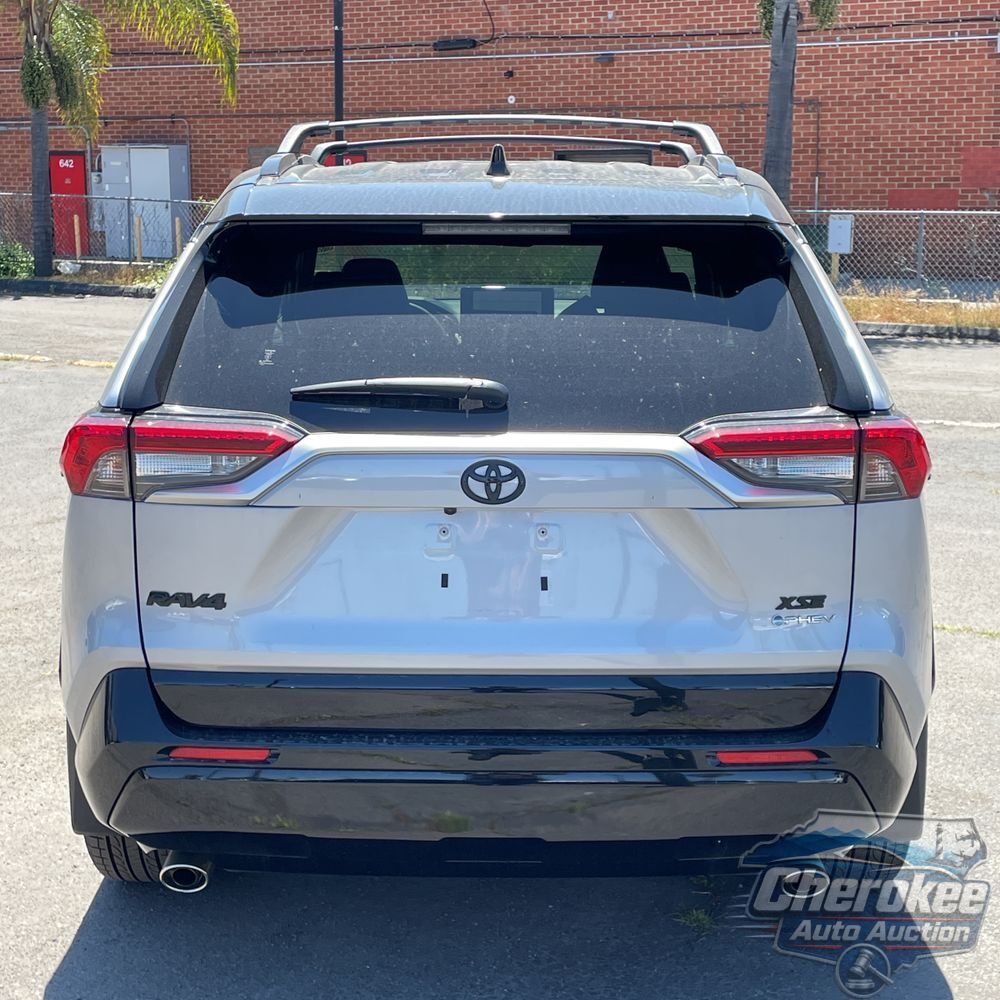 2025 Toyota RAV4 Plug-in Hybrid XSE